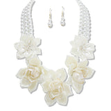 110138, PEARL FLOWER STATEMENT NECKLACE