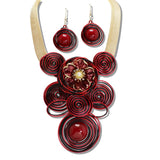 110173, FLOWER ACCENT ROUND SPIRAL STATEMENT NECKLACE