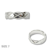 110418, SILVER QUILTED MOTIF STAINLESS STEEL RING