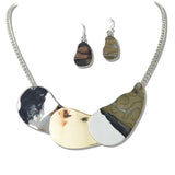 110708, POLISHED ABSTRACT BIB NECKLACE