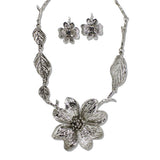 110787, FLOWER AND LEAF BOTANICAL STATEMENT NECKLACE