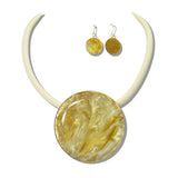 112968, RESIN DISC RIGID COLLAR NECKLACE