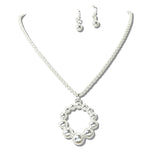113209, GRADUATED SPHERE OPEN HOOP PENDANT NECKLACE