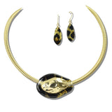 113280, METALLIC COLLAR AND MARBLED RESIN STATEMENT NECKLACE