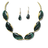 113766, MARBLED OVAL CABOCHON STATEMENT NECKLACE