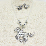 85367, HORSE STATEMENT NECKLACE