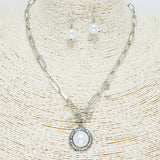 87860, PEARL WITH CLIP CHAIN NECKLACE