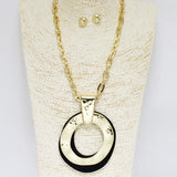 89470, GEOMETRIC ROUND PENDANT NECKLACE