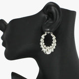 91122, METAL SCALLOPED PIN CATCH EARRING