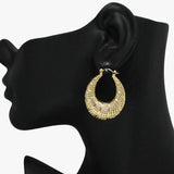 91123, METAL TEXTURED PIN CATCH EARRING