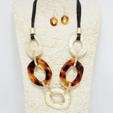 91540, GEOMETRIC CELLULOID ACETATE NECKLACE
