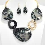 91543, GEOMETRIC CELLULOID ACETATE NECKLACE