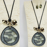 91568, GEOMETRIC CELLULOID ACETATE LONG PENDANT NECKLACE