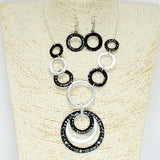 91837, HAMMERED GEOMETRIC ROUND METAL NECKLACE