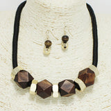 92508, GEOMETRIC WOOD ACCENT NECKLACE