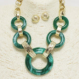 93546, ROUND CELLULOID ACETATE WITH METAL LINK NECKLACE