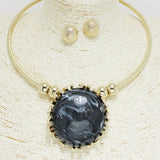 93548, ROUND CELLULOID ACETATE ACCENT CHOKER NECKLACE