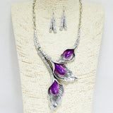 93572, FLOWER ACCENT CELLULOID ACETATE NECKLACE