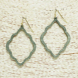 94048, QUATREFOIL WOOD EARRING