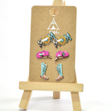 96554, "MOM" WESTERN THEME ENAMEL STUD EARRING SET, MOTHER'S DAY