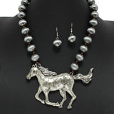96606, WESTERN HORSE WITH BALL BEADED NECKLACE