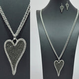96751, HEART LONG PENDANT NECKLACE