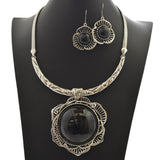 96754, FLORAL THREAD ACRYLIC ACCENT NECKLACE