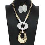 96835, HAMMERED GEOMETRIC WITH CELLULOID ACETATE NECKLACE