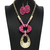 96835, HAMMERED GEOMETRIC WITH CELLULOID ACETATE NECKLACE