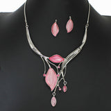 98152, LEAF CELLULOID ACETATE WITH RHINESTONE NECKLACE