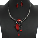 98152, LEAF CELLULOID ACETATE WITH RHINESTONE NECKLACE