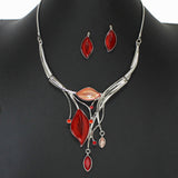 98152, LEAF CELLULOID ACETATE WITH RHINESTONE NECKLACE