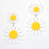 98300, ACRYLIC PLASTIC FLOWER EARRING