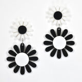 98300, ACRYLIC PLASTIC FLOWER EARRING