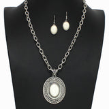 98339, WESTERN OVAL TURQUOISE STONE PENDANT NECKLACE