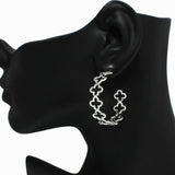 98589, CLOVER CUTOUT HOOP EARRING