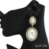 99006, OVAL PEARL WITH CRYSTAL RHINESTONE EARRING