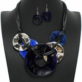 99016, HAMMERED ROUND CELLULOID ACETATE NECKLACE