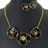 99018, TRIPLE FLOWER ENAMEL NECKLACE