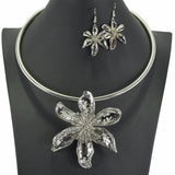 99165, FLOWER METAL CHOKER NECKLACE