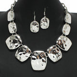 99830, GEOMETRIC HAMMERED METAL NECKLACE