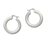 Faceted Chunky Tube Hoop Earrings – Matte Silver · EWE1091-MS_NM _DSC8269