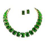 Emerald Cut Crystal Statement Collar Necklace And Earring Set – Gold/Green · MNE8433GDGR _DSC8728
