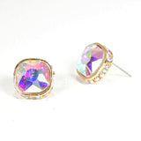 98481, SQUARE STUD WITH SIDE SMALL STONE EARRING