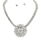 108600, RHINESTONE EMBELLISHED GEOMETRIC FLORAL PENDANT NECKLACE