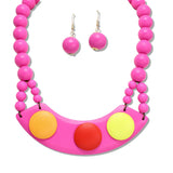 108358, TRIPLE ROUND ACCENT WOOD BEADED STATEMENT NECKLACE