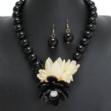 107356, FLOWER CELLULOID ACETATE BEADED NECKLACE