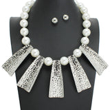 107759, GEOMETRIC HAMMERED ACCENT PEARL BEADED NECKLACE