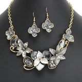 107831, FLOWER CELLULOID ACETATE WITH RHINESTONE NECKLACE