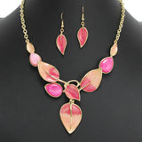 107833, LEAF ENAMEL STATEMENT NECKLACE